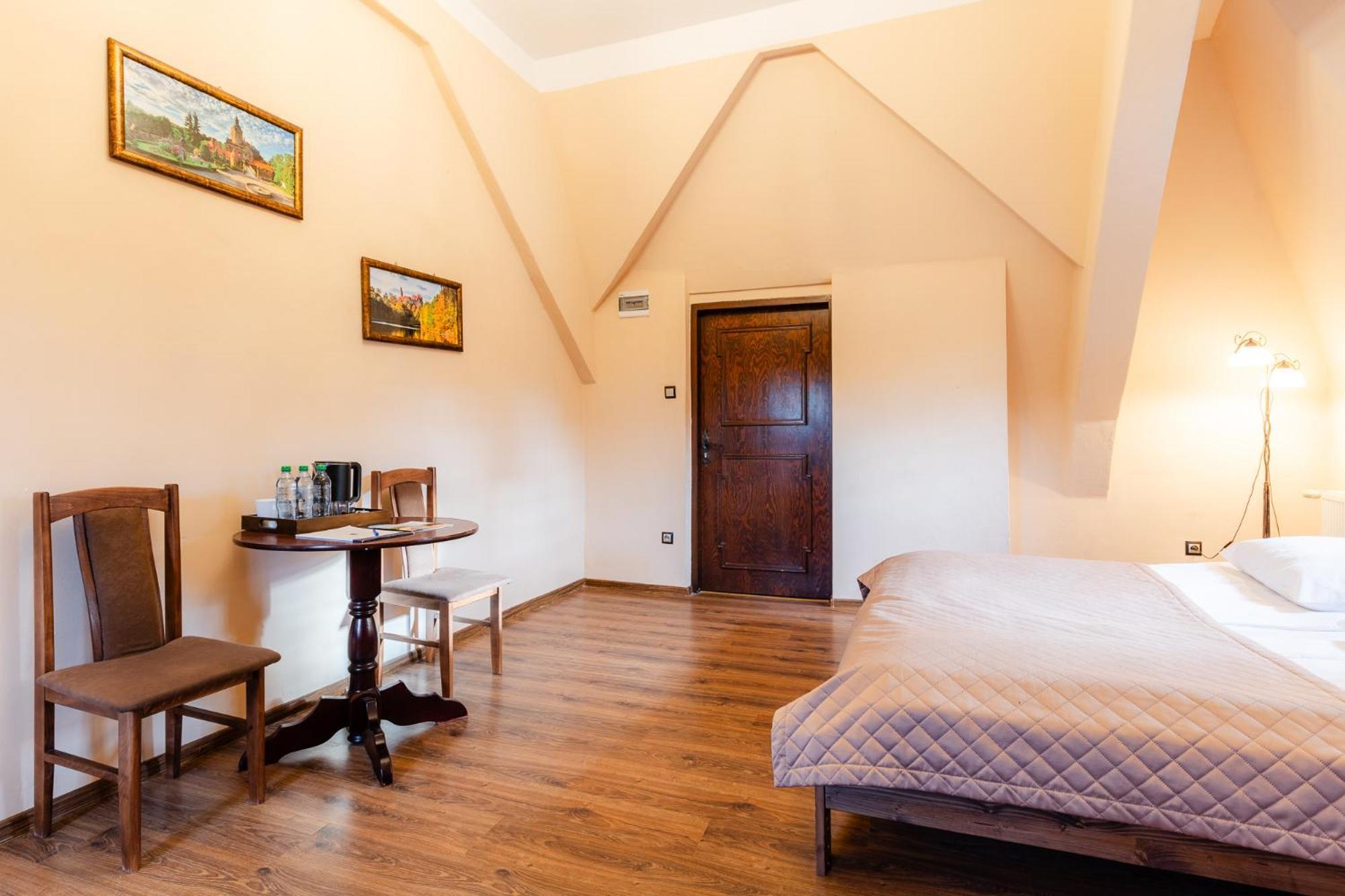 Zamek Czocha Aparthotel Lesna Ngoại thất bức ảnh
